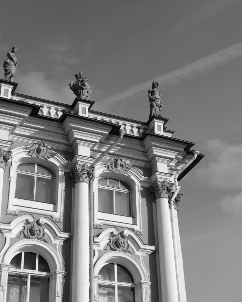 fragment-facade-of-winter-palace-in-saint-petersbu-2026-01-11-08-47-03-utc